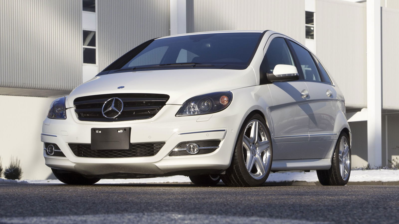 Mercedes B55 - front